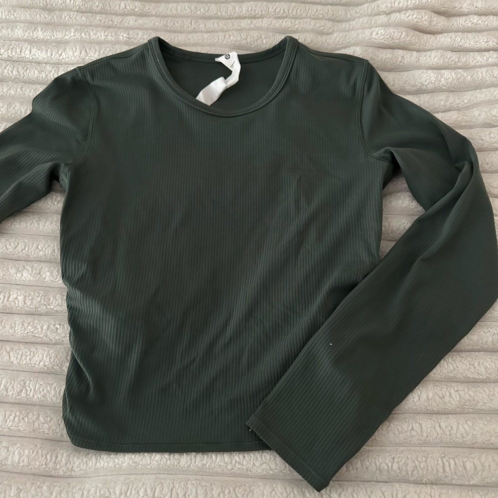 Lululemon Athletica Fitted Green Long Sleeve Tee